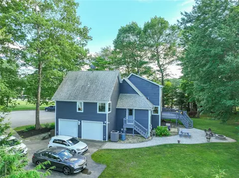 Exterior - 99 Basil Xing, Cranston, RI 02921 photo 7 of 8