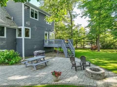 Exterior - 99 Basil Xing, Cranston, RI 02921 photo 5 of 8