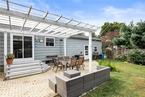 332 Vineyard Rd, Warwick, RI 02889 photo 23