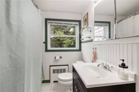 332 Vineyard Rd, Warwick, RI 02889 photo 16