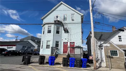 10 St Mary St, West Warwick, RI 02893
