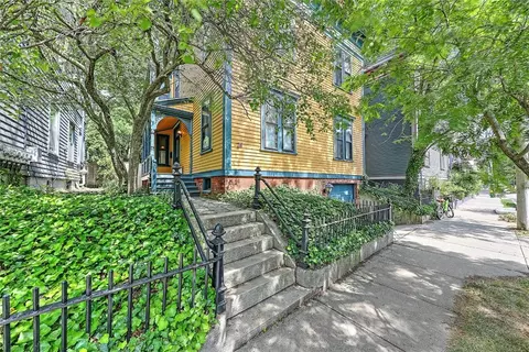 24 Messer St, Providence, RI 02909