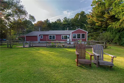 311 East Ave, Burrillville, RI 02830