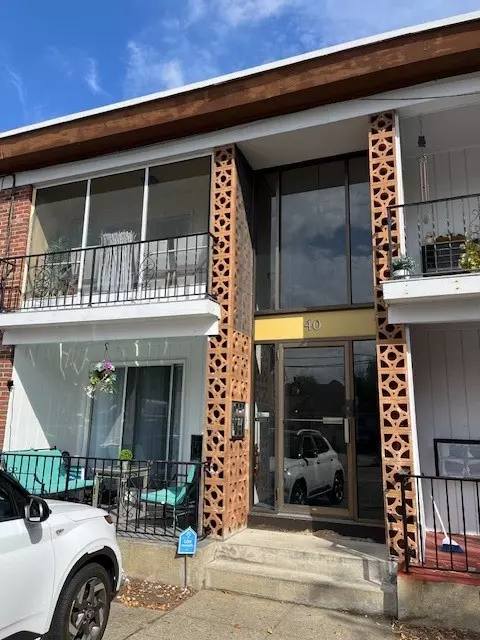 40 Huron St #6, Providence, RI 02908
