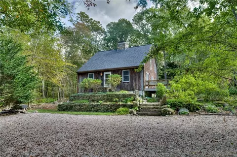 53 Top Hill Dr, Exeter, RI 02892