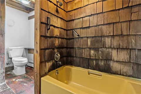 Bath - 227 Glen Rock Rd, Exeter, RI 02822 photo 2 of 2