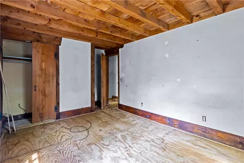Bedroom - 227 Glen Rock Rd, Exeter, RI 02822 photo 5 of 6