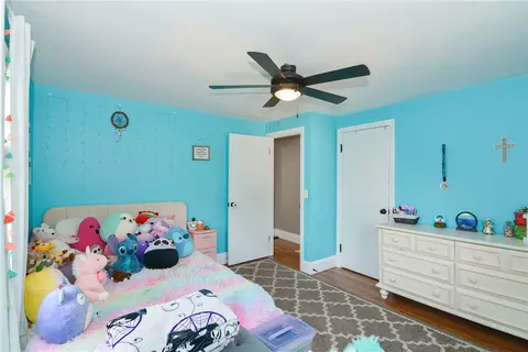 Bedroom - 34 Spring Green Rd, Warwick, RI 02888 photo 6 of 9
