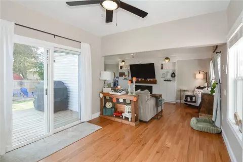 Living - 34 Spring Green Rd, Warwick, RI 02888 photo 1 of 1