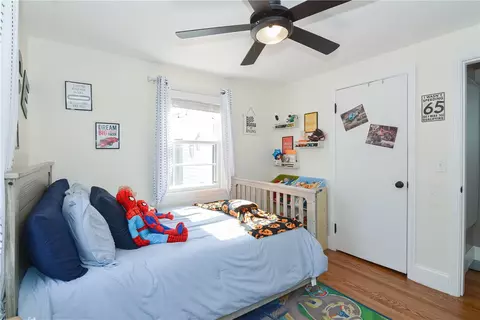 Bedroom - 34 Spring Green Rd, Warwick, RI 02888 photo 7 of 9