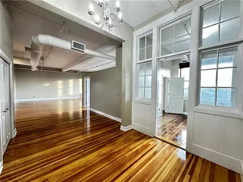 775 Potters Ave #7, Providence, RI 02907