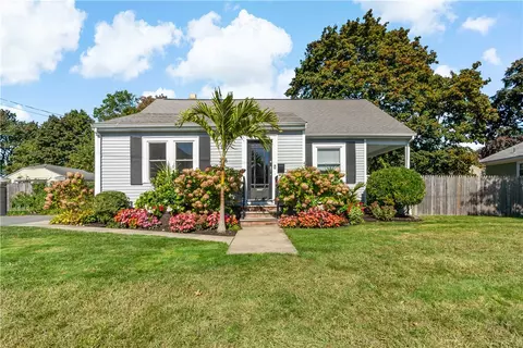 228 Vincent Ave, East Providence, RI 02914