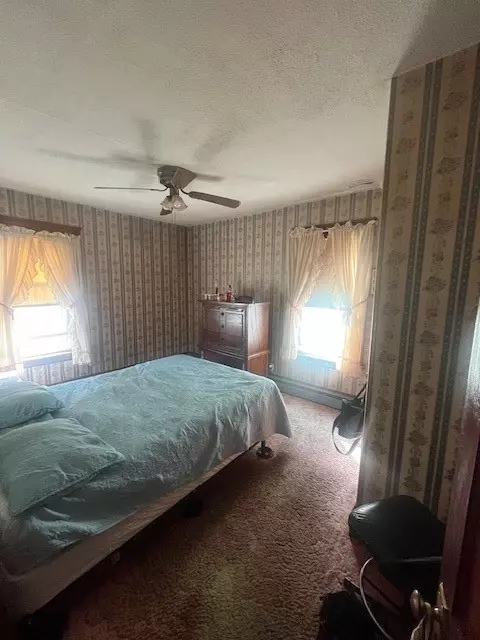 Bedroom - 75 Winthrop St, Woonsocket, RI 02895 photo 1 of 7