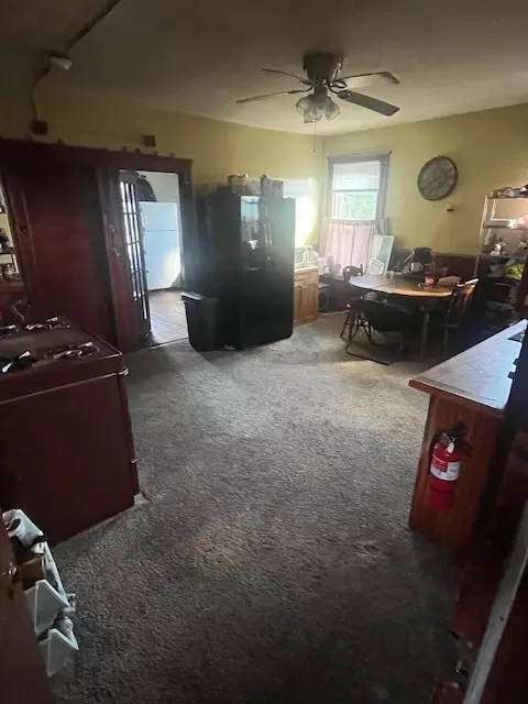 Entry Way - 75 Winthrop St, Woonsocket, RI 02895 photo 2 of 3