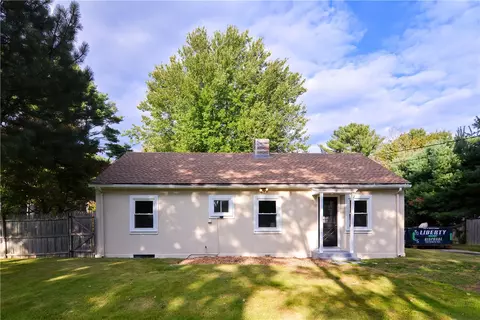 11 Elm Rd, Burrillville, RI 02826