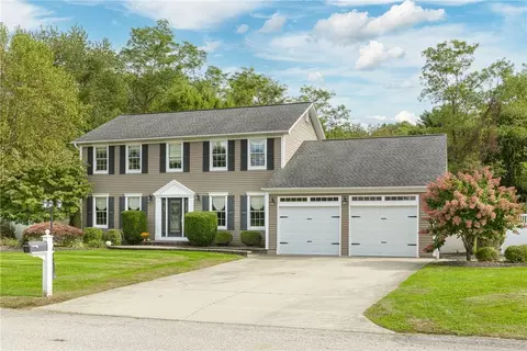 45 Olde Mill Ln, North Kingstown, RI 02852