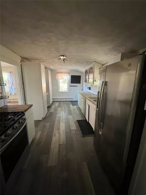 63 Pender Ave, Warwick, RI 02889 photo 10