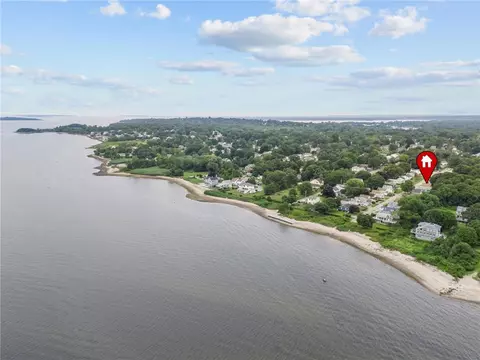 63 Pender Ave, Warwick, RI 02889 photo 3