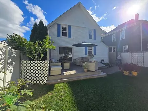121 Cedar Ave, East Providence, RI 02915 photo 2