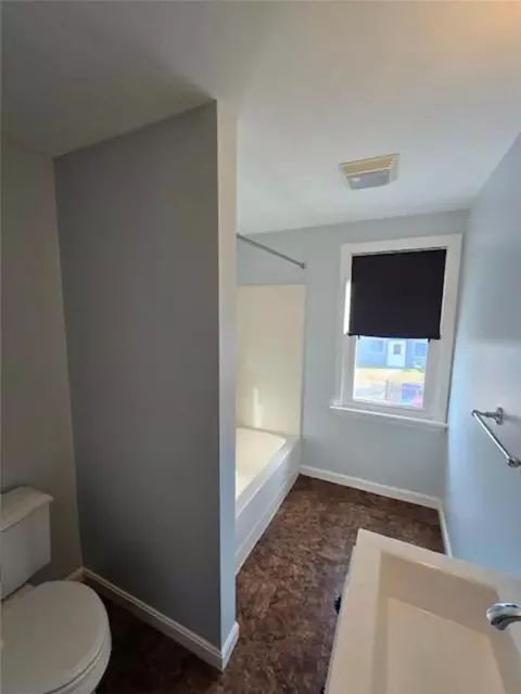 121 Cedar Ave, East Providence, RI 02915 photo 16