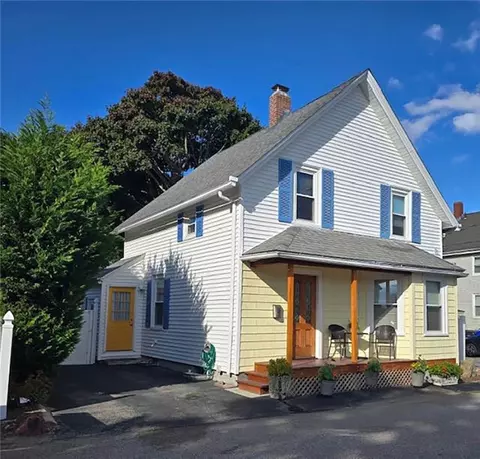 121 Cedar Ave, East Providence, RI 02915