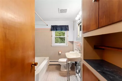 156 White Ave, Warwick, RI 02889 photo 16