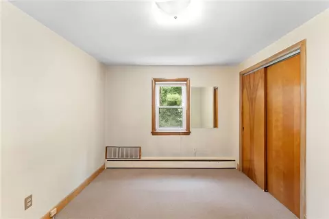 156 White Ave, Warwick, RI 02889 photo 17