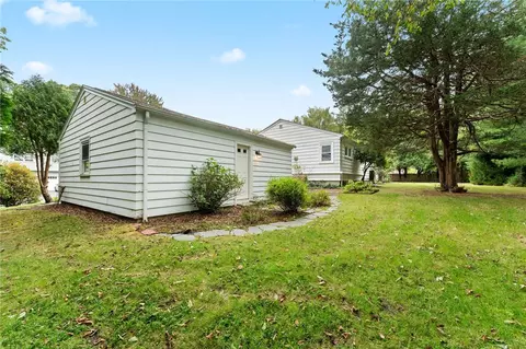 156 White Ave, Warwick, RI 02889 photo 39