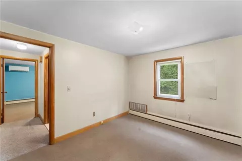 156 White Ave, Warwick, RI 02889 photo 18