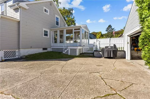 59 St Simon St, Woonsocket, RI 02895 photo 36