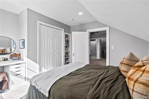 59 St Simon St, Woonsocket, RI 02895 photo 28
