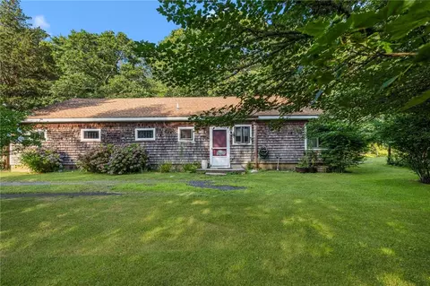 Exterior - 46 Simmons Rd, Little Compton, RI 02837 photo 1 of 9