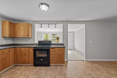 Entry Way - 3701 Post Rd, South Kingstown, RI 02879 photo 1 of 3