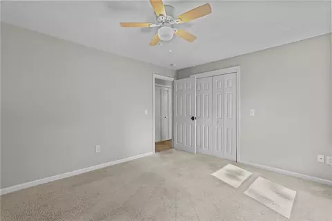 Bedroom - 3701 Post Rd, South Kingstown, RI 02879 photo 7 of 14