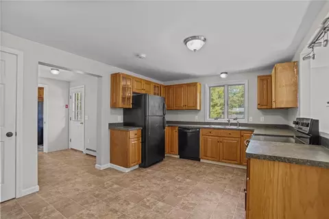 Entry Way - 3701 Post Rd, South Kingstown, RI 02879 photo 3 of 3