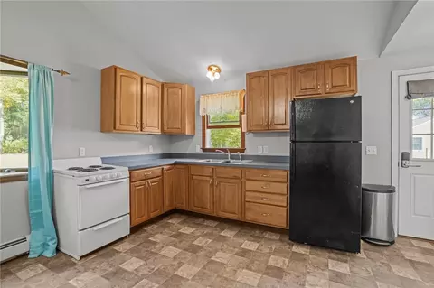 Kitchen - 3701 Post Rd, South Kingstown, RI 02879 photo 6 of 6