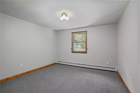 Bedroom - 3701 Post Rd, South Kingstown, RI 02879 photo 11 of 14