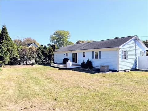 Exterior - 36 Boiling Spring Ave, Westerly, RI 02891 photo 3 of 3
