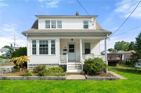 206 Fort St, East Providence, RI 02914