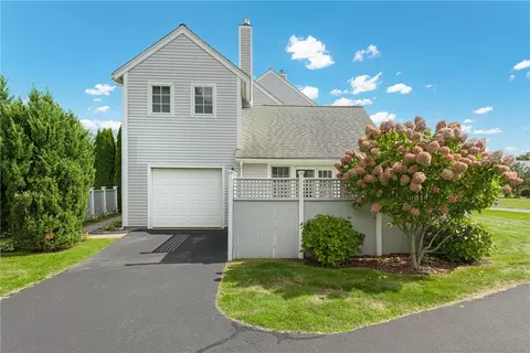 Exterior - 412 Corey Ln, Middletown, RI 02842 photo 5 of 9