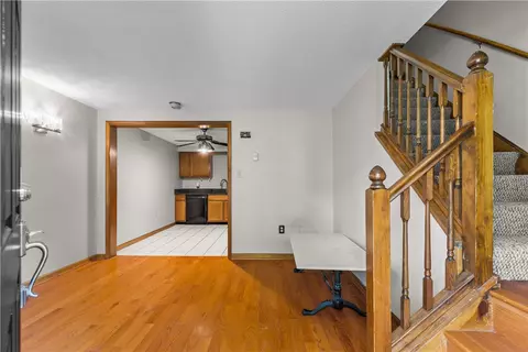 Entry Way - 200 Post Rd #226, Warwick, RI 02888 photo 2 of 3
