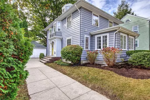 65 Vassar Ave, Providence, RI 02906