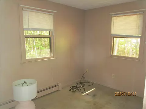 Bedroom - 477 Durfee Hill Rd, Glocester, RI 02814 photo 1 of 3