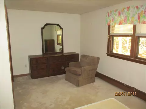 Bedroom - 477 Durfee Hill Rd, Glocester, RI 02814 photo 2 of 3