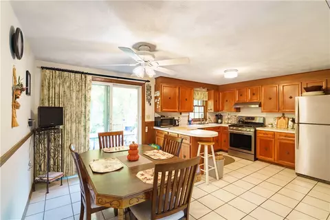 Other - 16 Cahir Ct, Warwick, RI 02889 photo 1 of 5