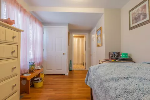 Bedroom - 88 Lee Ave, Warwick, RI 02889 photo 2 of 5