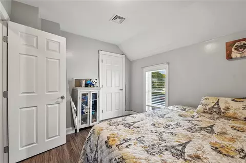 997 Park Ave, Woonsocket, RI 02895 photo 12