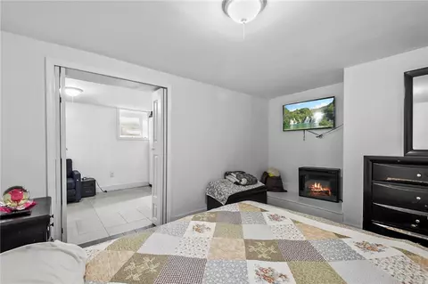 997 Park Ave, Woonsocket, RI 02895 photo 31