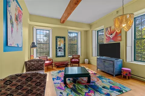 15 Higgins St #226, Smithfield, RI 02917