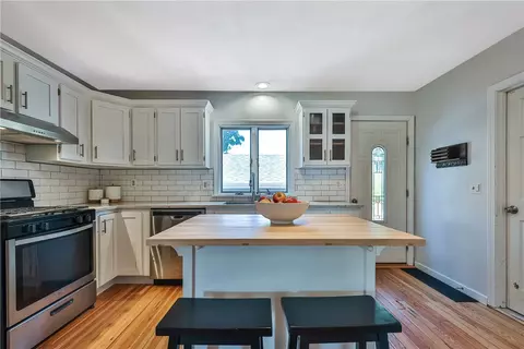 Kitchen - 48 Central Ave, Warren, RI 02885 photo 3 of 3